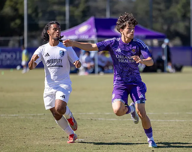 Jose Segura playing a MLS Next Match vs West Florida Flames calling for the ball